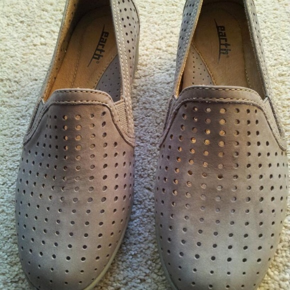 earth shoes loafers